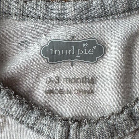 Mud Pie Bamboo Converter Gown size 0-3 Months - Picture 2 of 8
